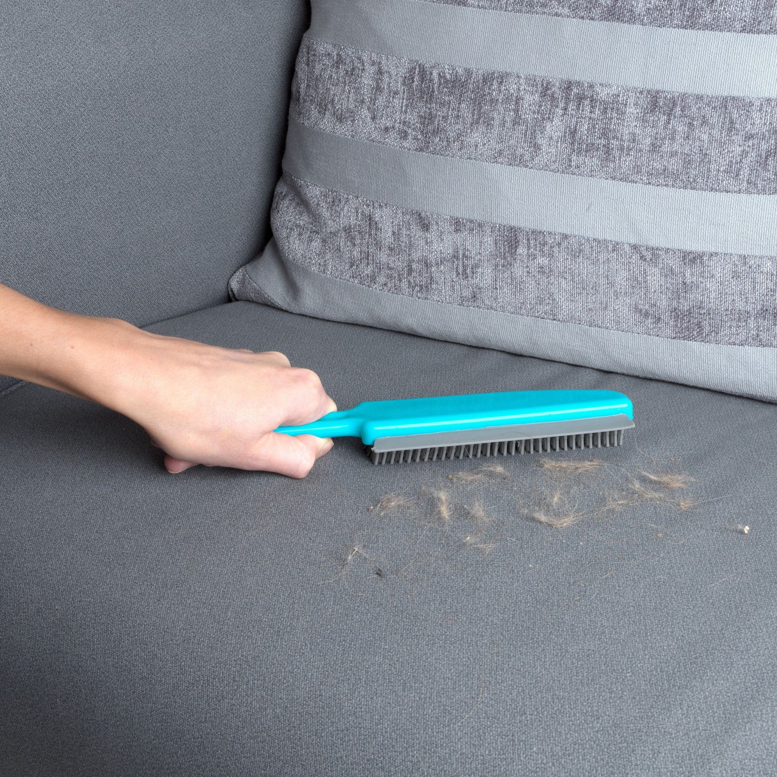 Beldray COMBO-8832 Pet Plus+ Lint Roller & Upholstery Brush Set - TPR Gel Pet